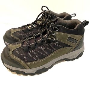 Steel-Toe Altra Women’s Safety Hiker-NWOT